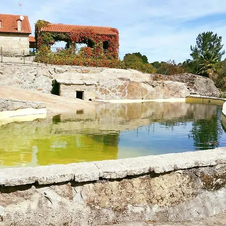 Bed & Breakfast Quinta Da Lua Nova Paranhos da Beira