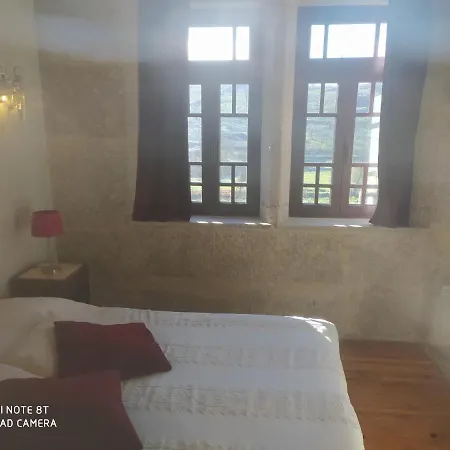 Bed & Breakfast Quinta Da Lua Nova Paranhos da Beira