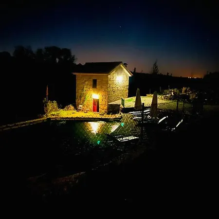 Bed & Breakfast Quinta Da Lua Nova Paranhos da Beira