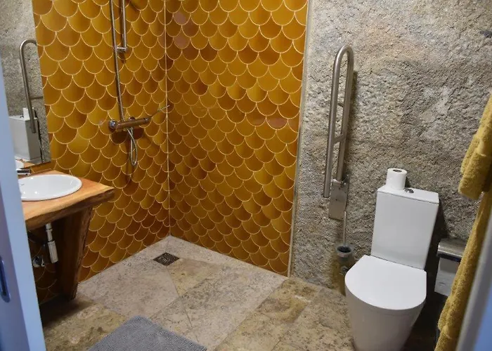 Quinta Da Lua Nova Couette-café Travancinha