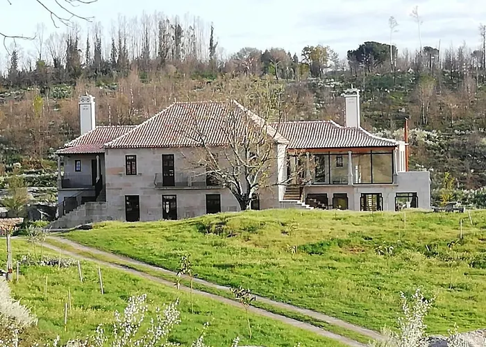 Quinta Da Lua Nova * Travancinha